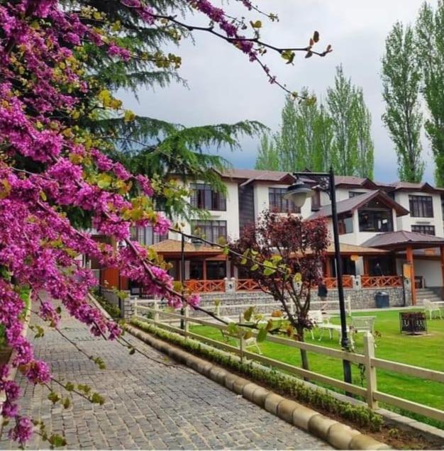 Fortune Resort Heevan, Srinagar - Member Itc Hotels' Group Exterior photo